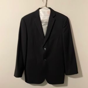 Wilke-Rodriguez 3-piece Suit